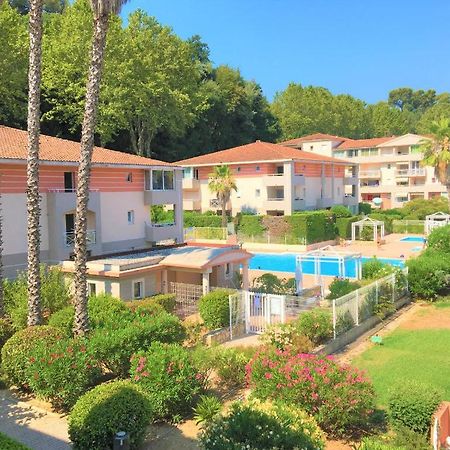 Apartamento Loft Ravissant Avec Piscine Cagnes-sur-Mer Exterior foto