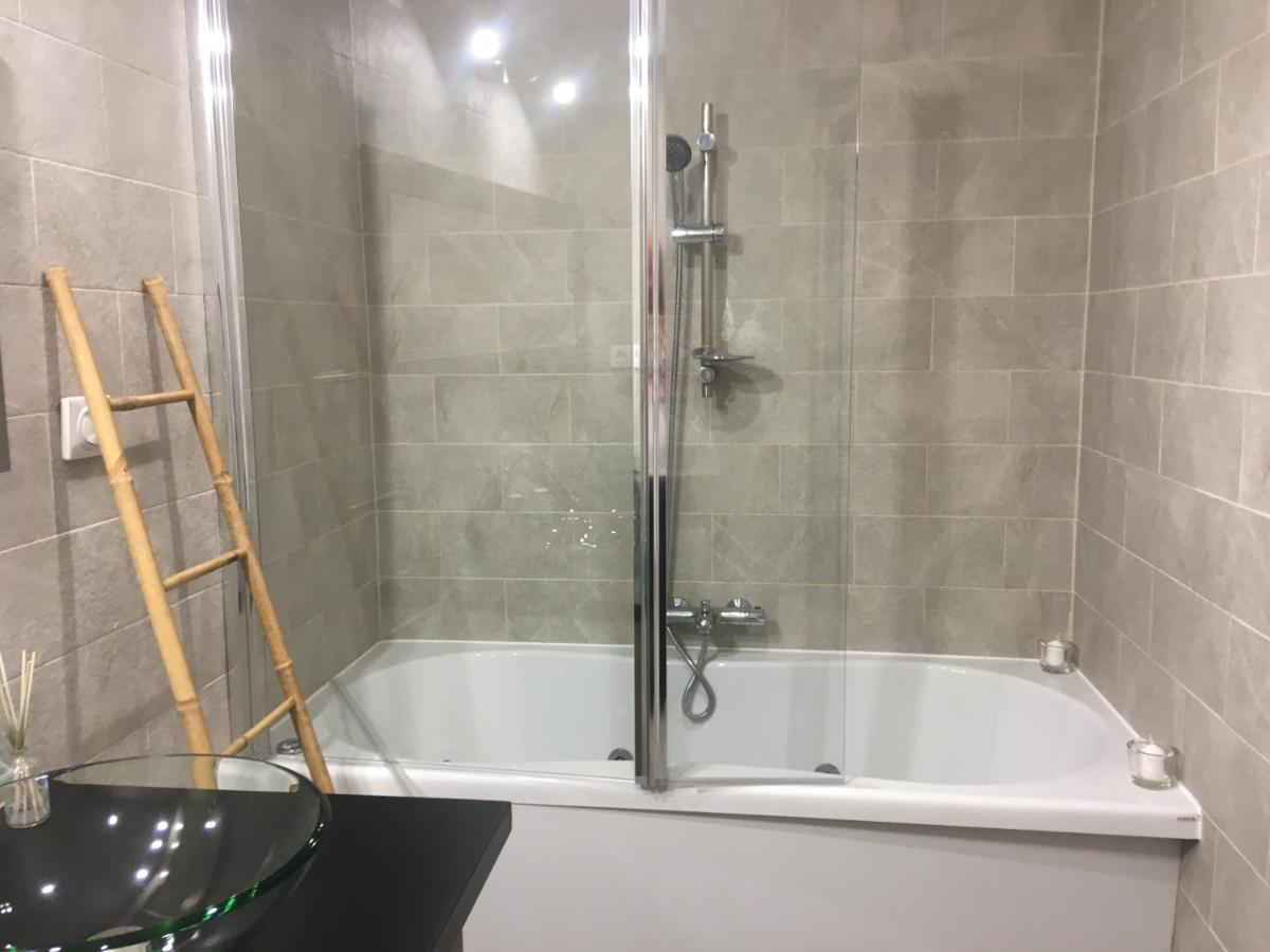 Apartamento Loft Ravissant Avec Piscine Cagnes-sur-Mer Exterior foto